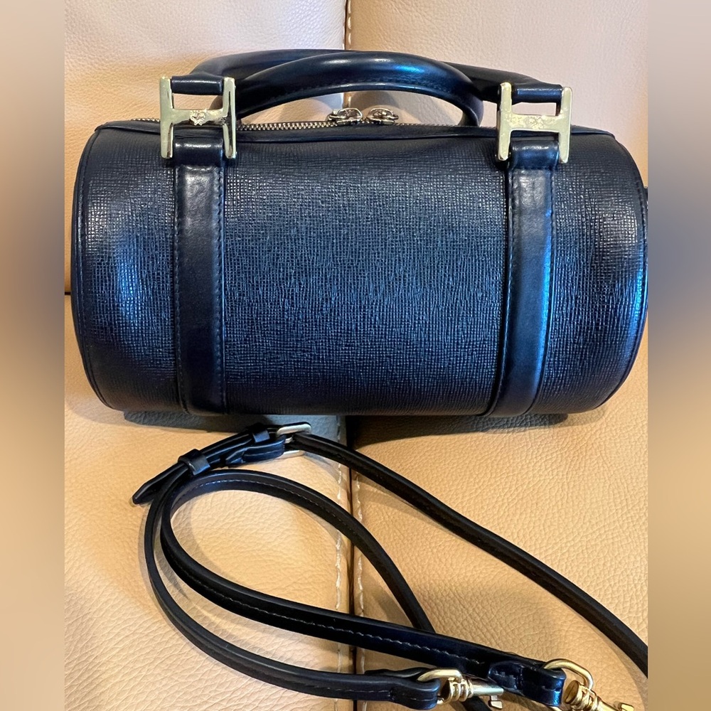 MCM Papillon Black Hand/Shoulder Bag - Picture 13 of 15